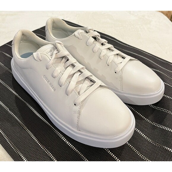 Cole Haan Grand Crosscourt Traveler Sneaker NEW Womens size 9 B White Vulcanized - Picture 1 of 12